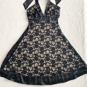 XX3 90's Y2K Homecomming Dress Halter lace/Mesh Sz Small petite/junior